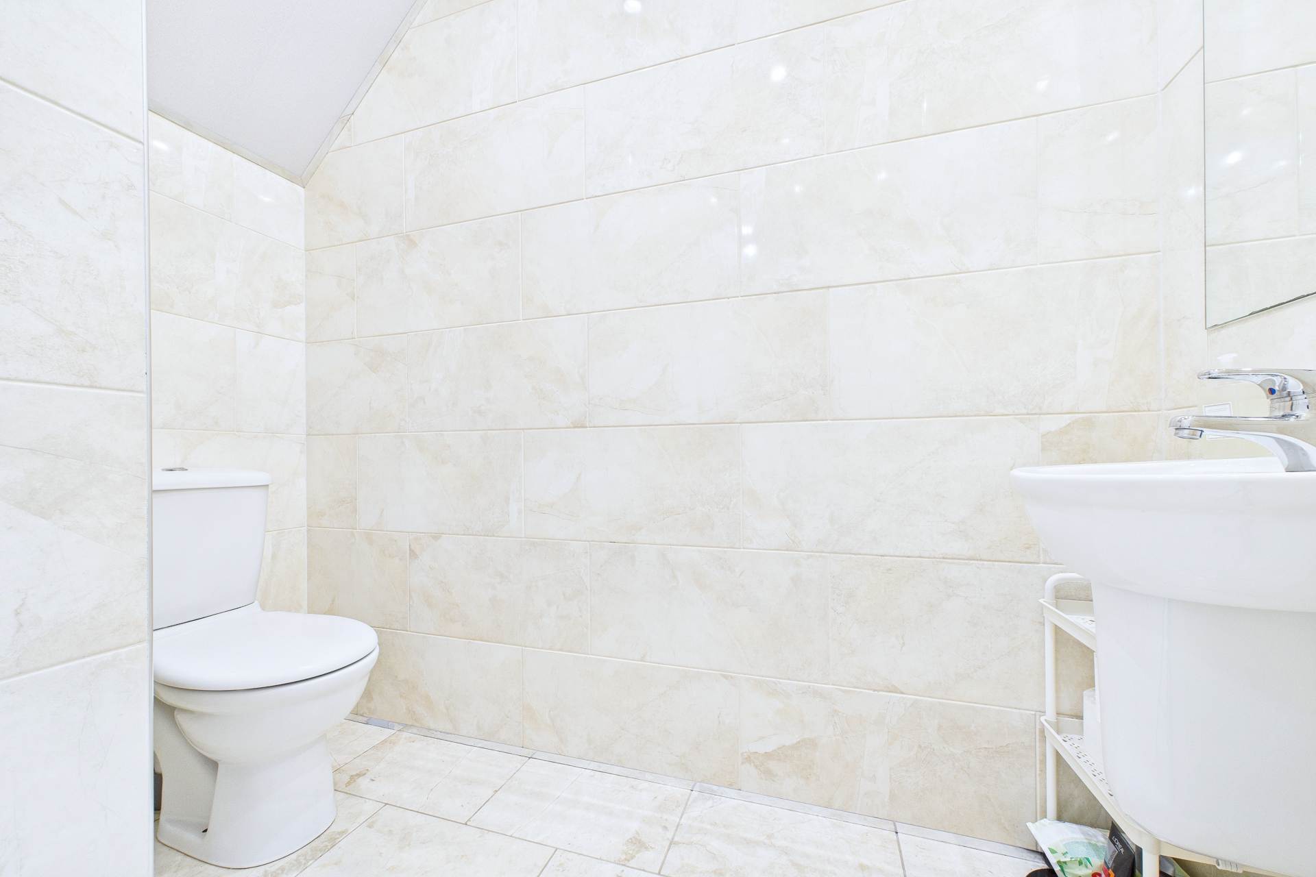 Ferguson Crescent, Morningside, Newmains