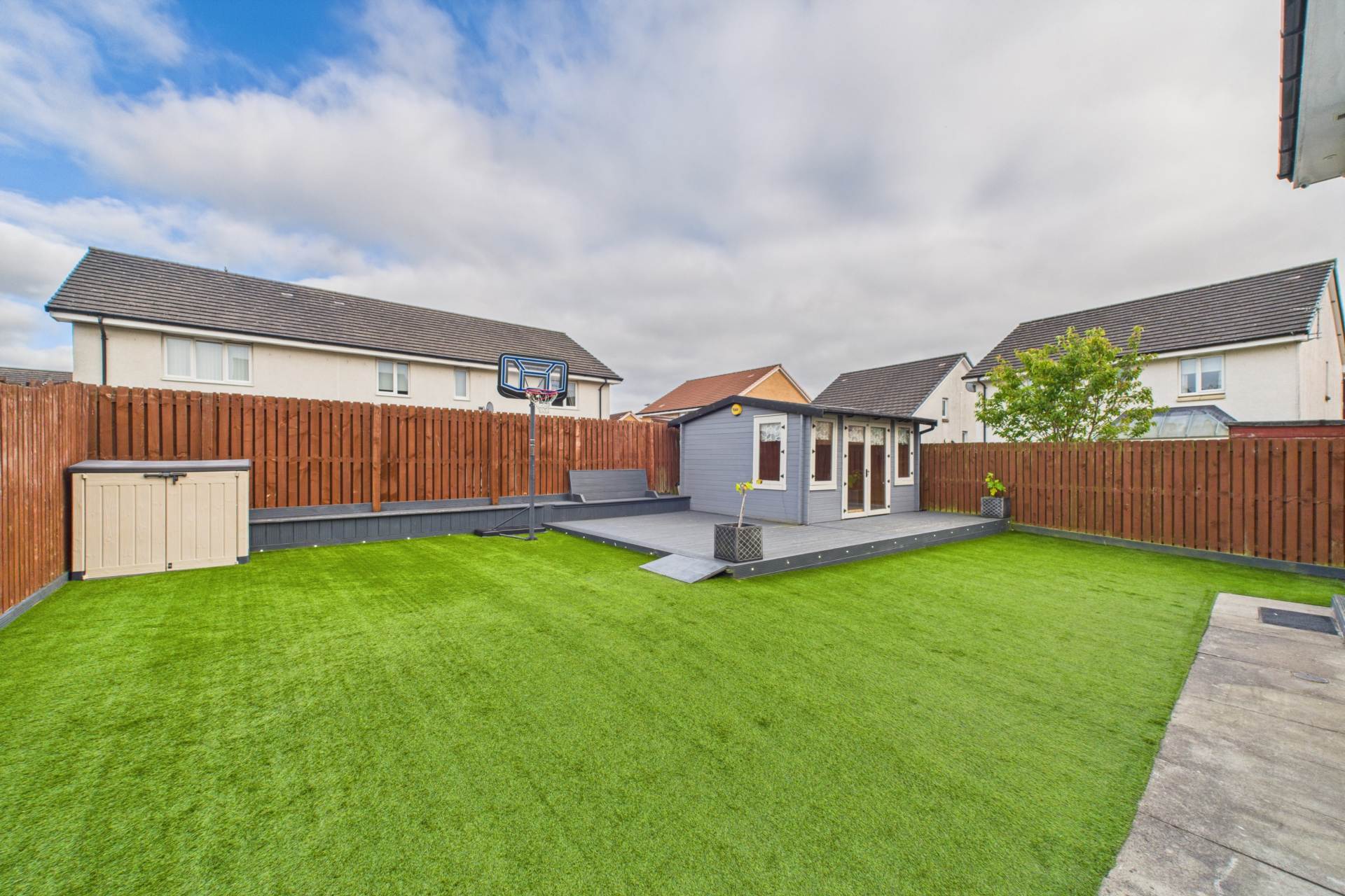 Ferguson Crescent, Morningside, Newmains