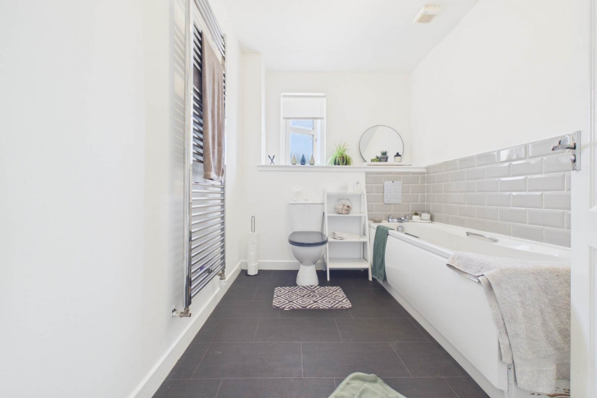 Images for Quarry Road, Shotts