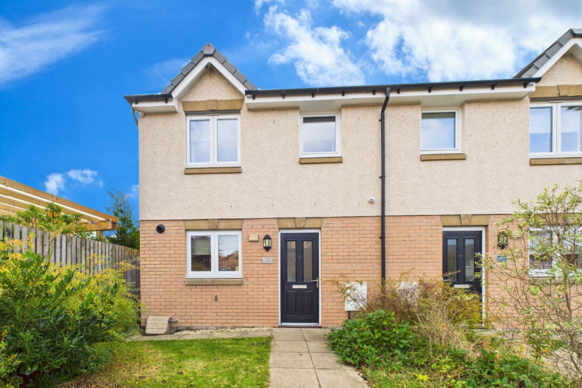 Images for Buttercup Crescent, Newton Farm