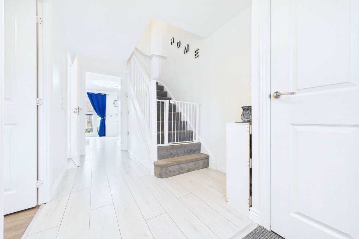 Images for Buttercup Crescent, Newton Farm