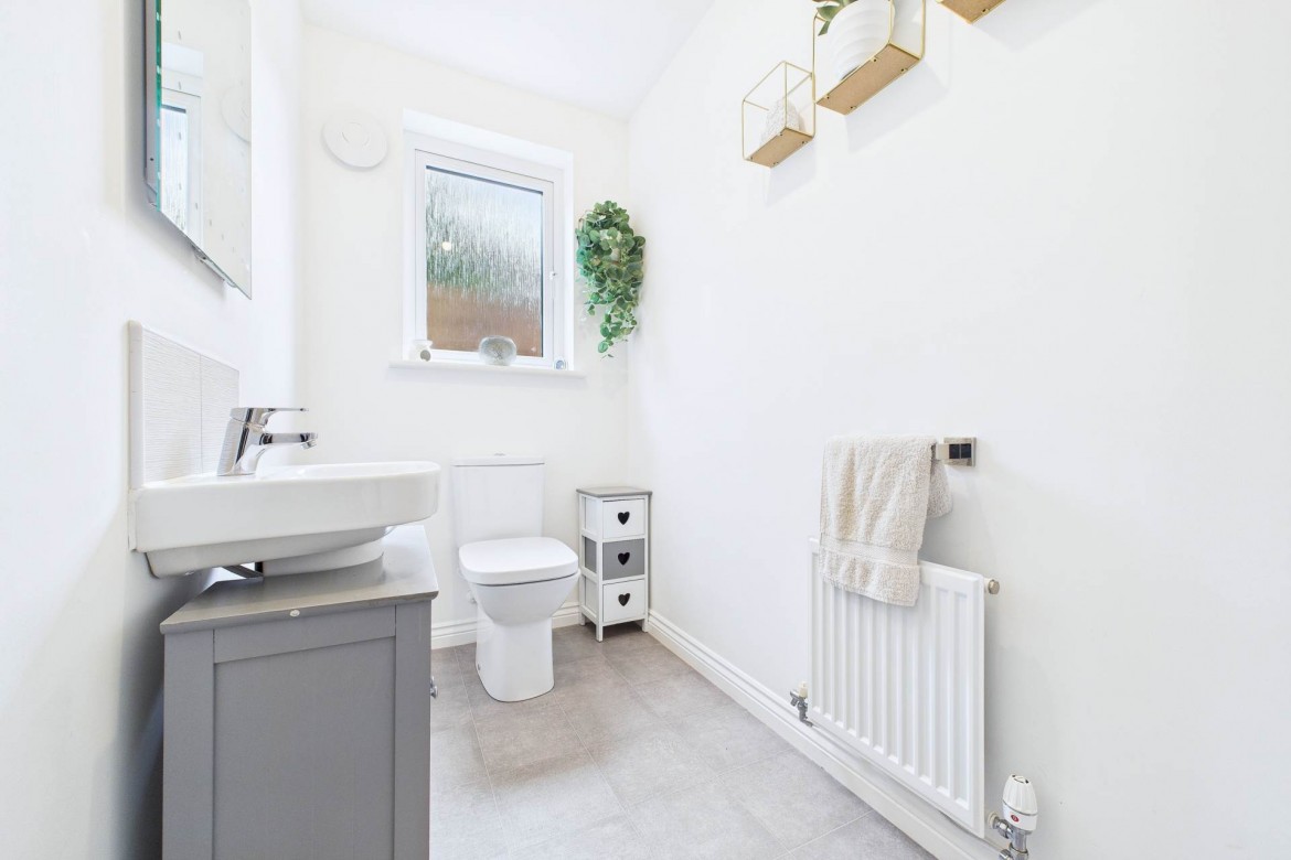 Images for Buttercup Crescent, Newton Farm