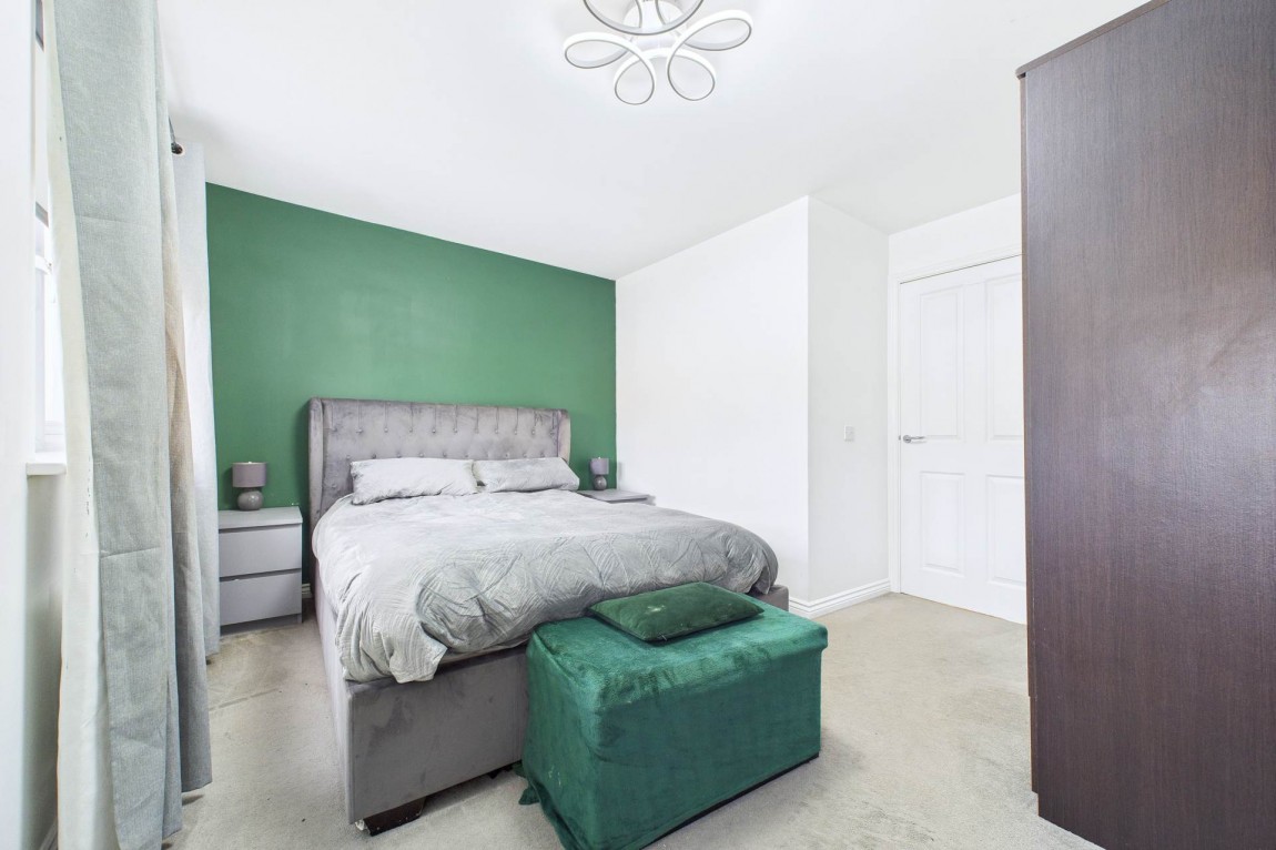 Images for Buttercup Crescent, Newton Farm