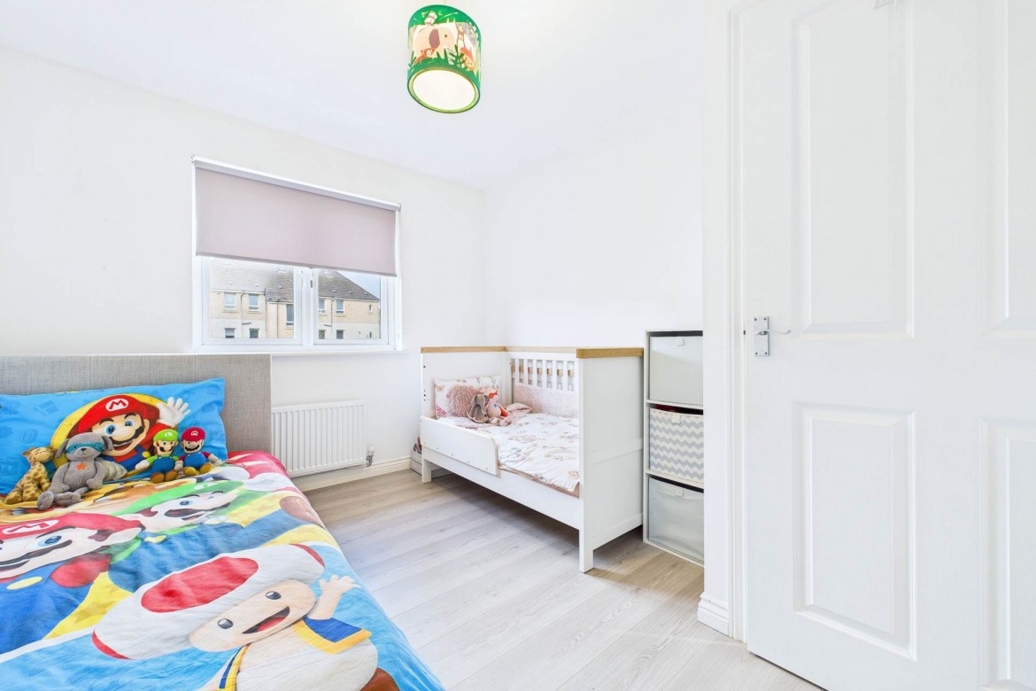 Images for Lindores Drive, Stepps