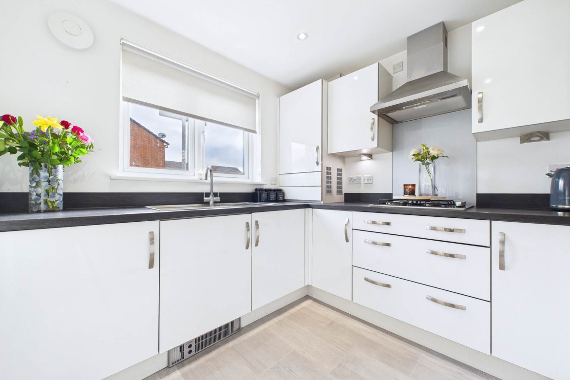 Images for Lindores Drive, Stepps