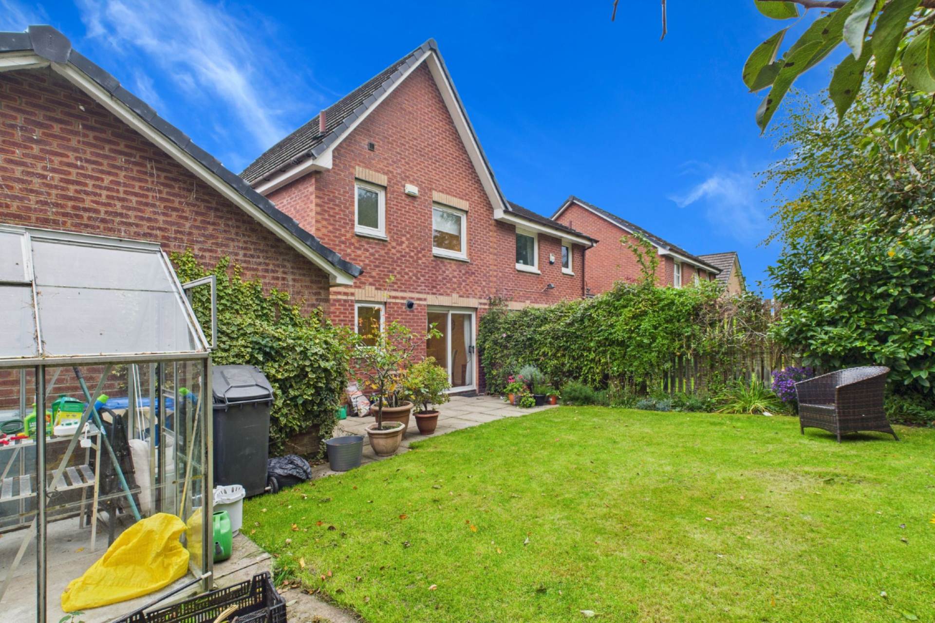 Fyne Crescent, Larkhall
