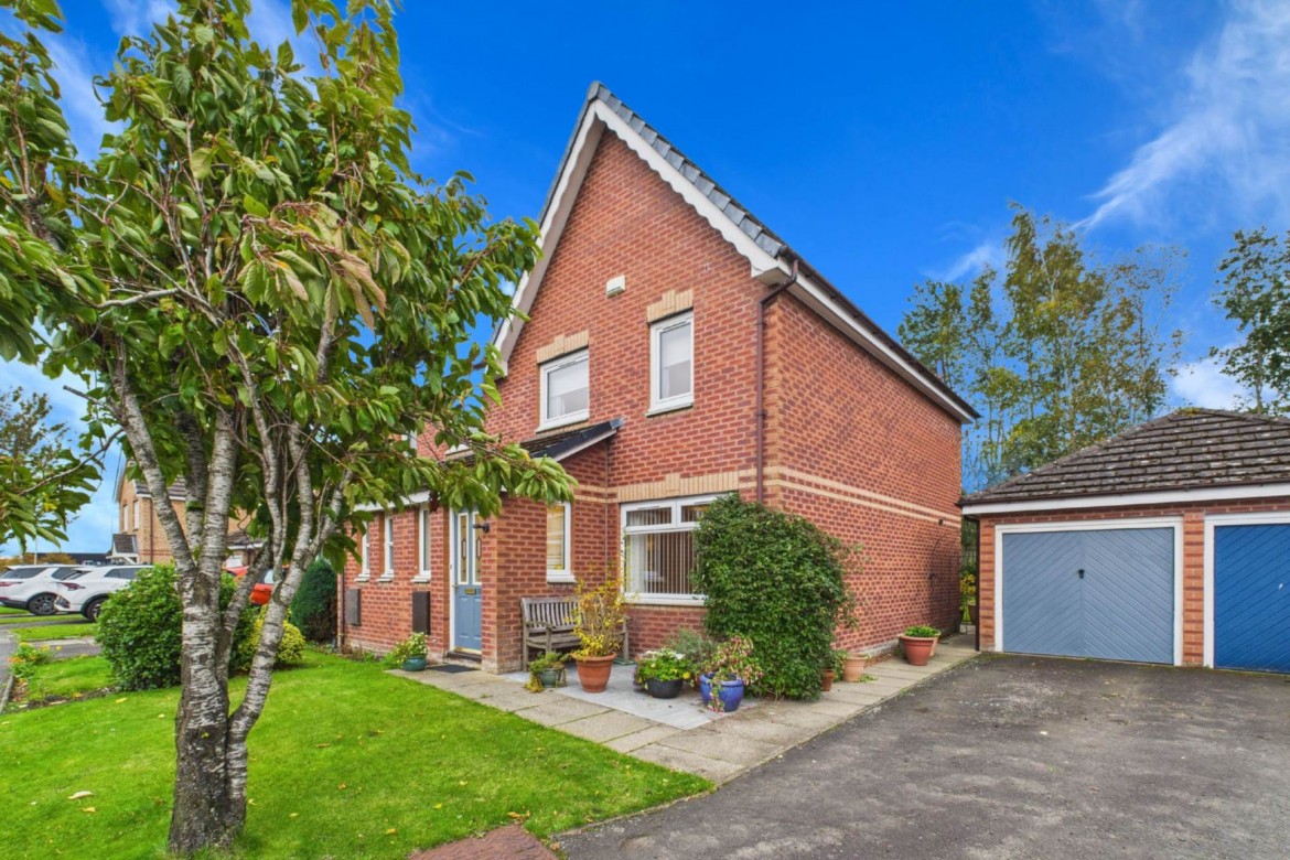 Images for Fyne Crescent, Larkhall