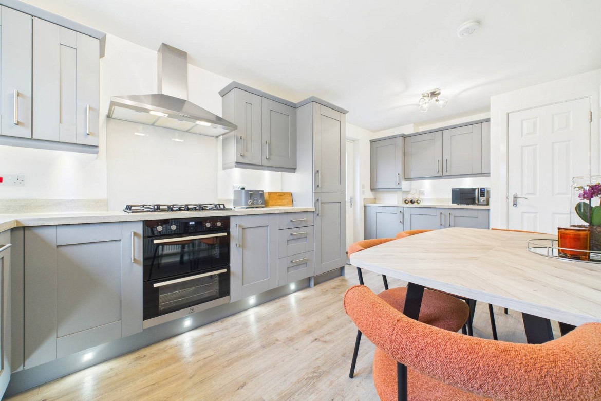 Images for Sinclair Place, Law, Carluke