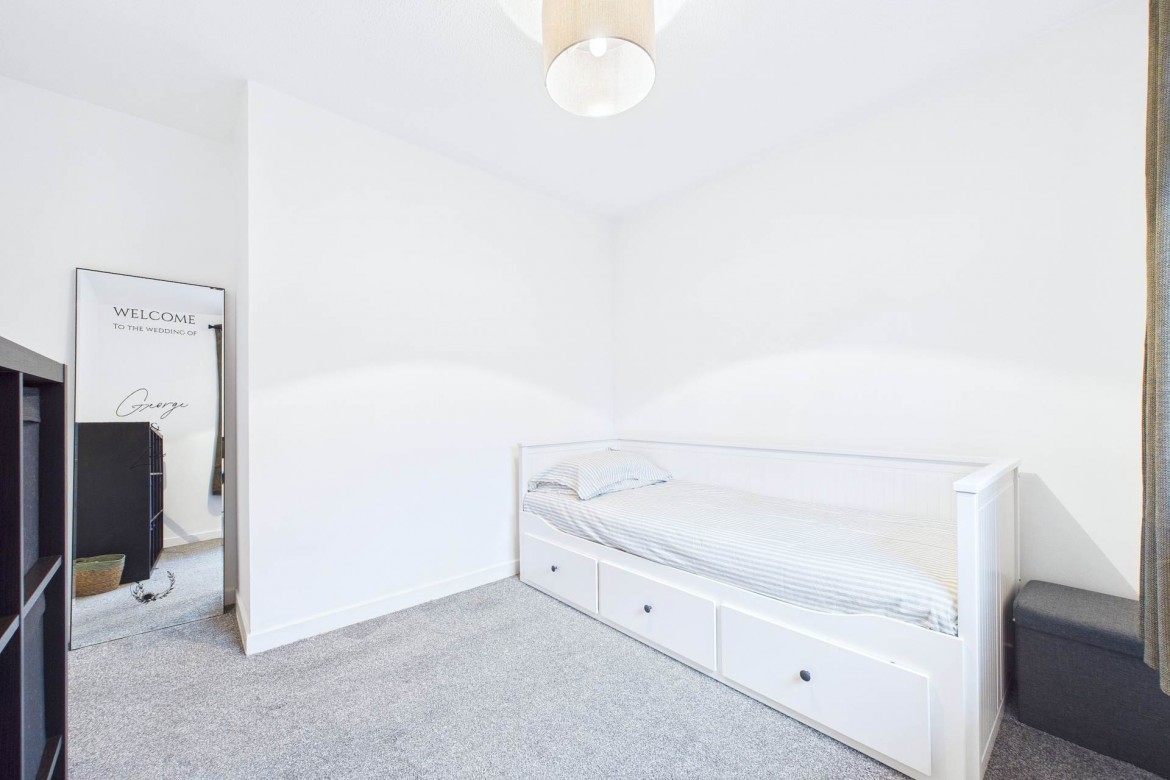 Images for Muirhead Gate, Uddingston