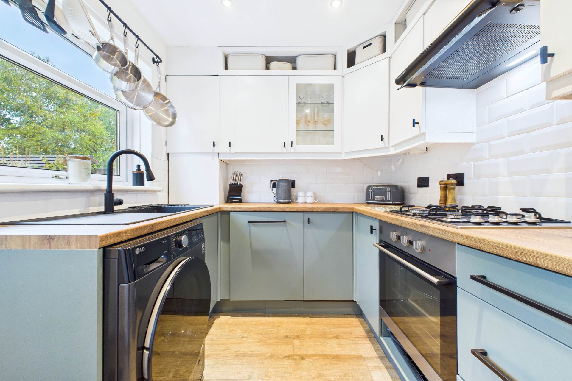 Muirhead Gate, Uddingston