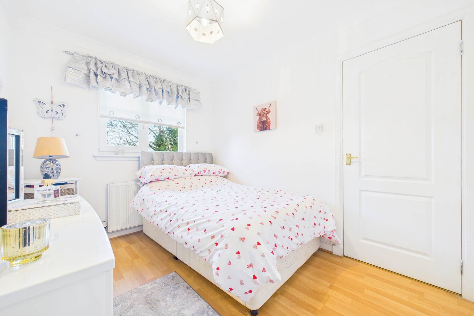 Newark Gate, Allanton, Shotts