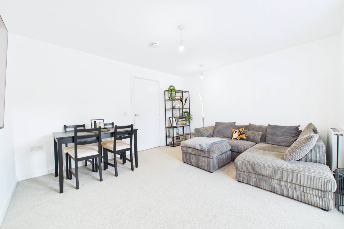 Images for Skylark Gardens, Cambuslang