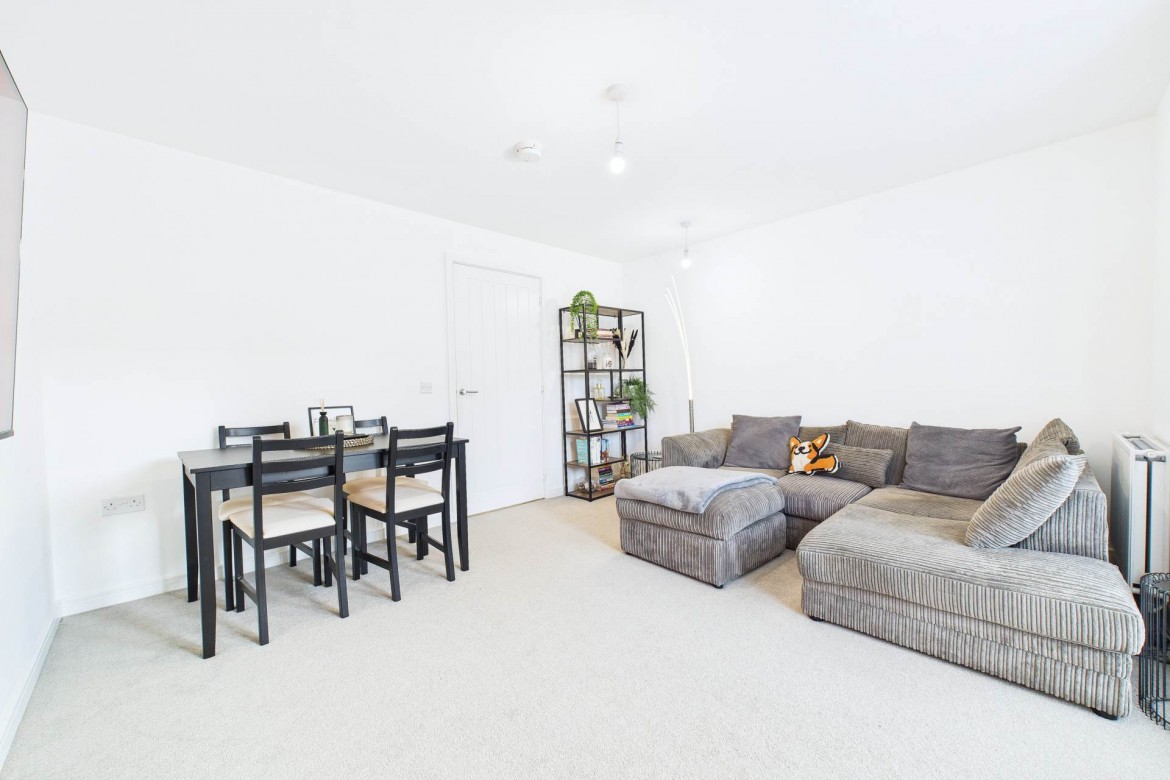 Images for Skylark Gardens, Cambuslang