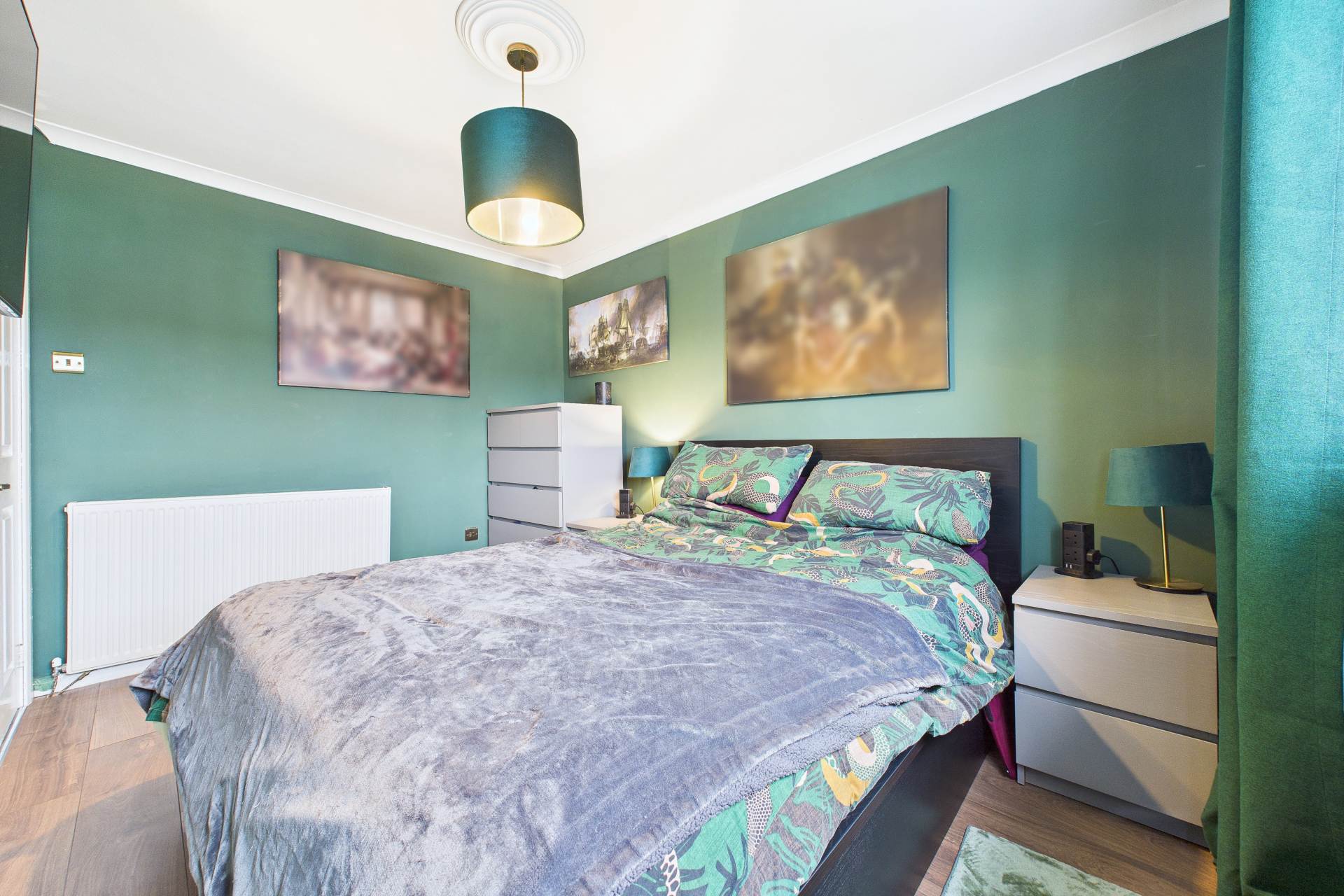 Olifard Avenue, Bothwell