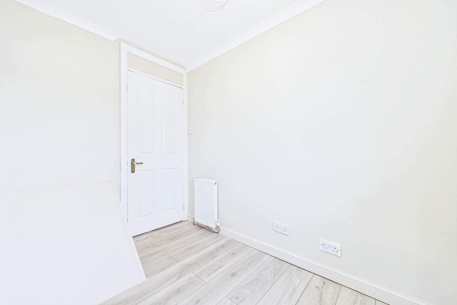 Olifard Avenue, Bothwell