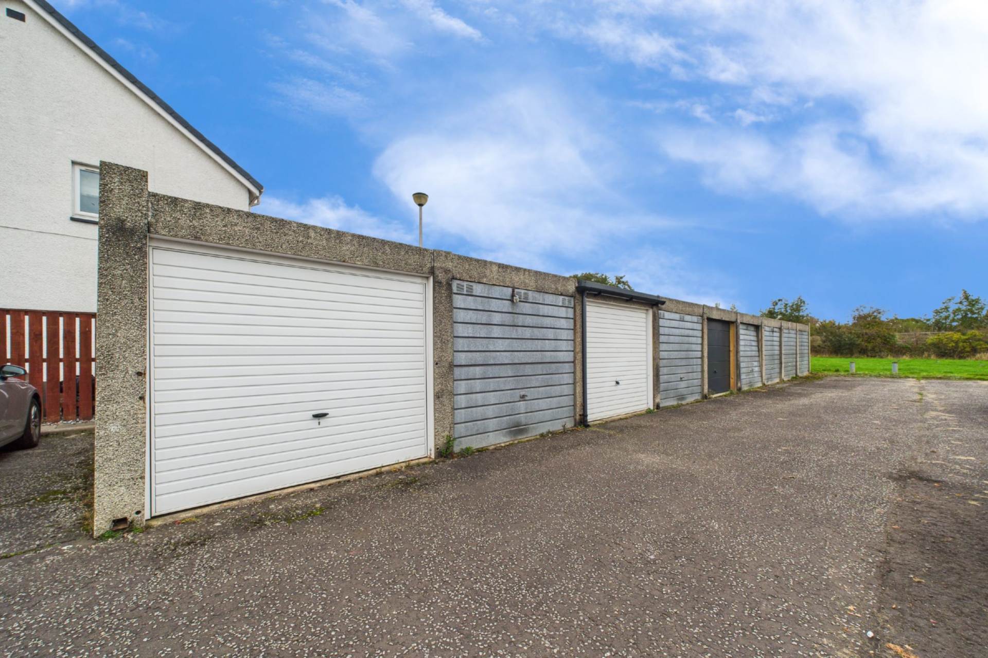 Olifard Avenue, Bothwell