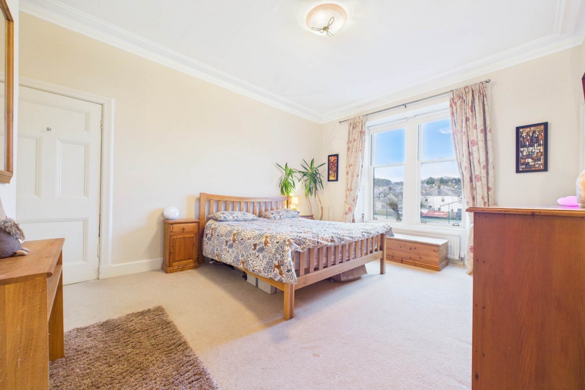 Images for Ravenscraig, Hamilton Drive, Falkirk