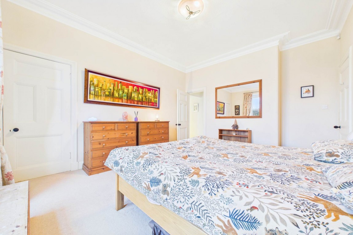 Images for Ravenscraig, Hamilton Drive, Falkirk