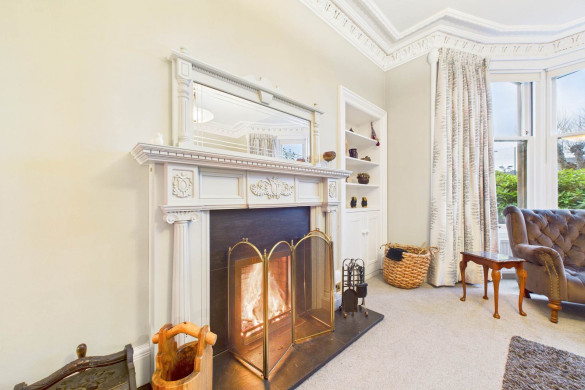 Images for Ravenscraig, Hamilton Drive, Falkirk