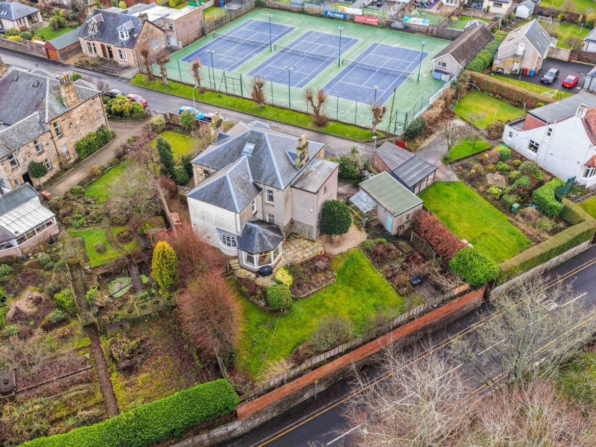 Images for Ravenscraig, Hamilton Drive, Falkirk