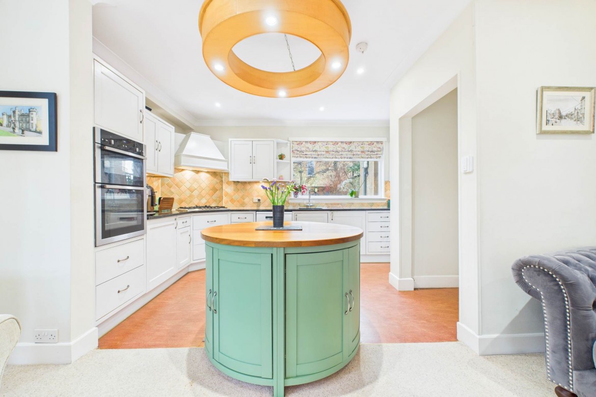 Images for Ravenscraig, Hamilton Drive, Falkirk