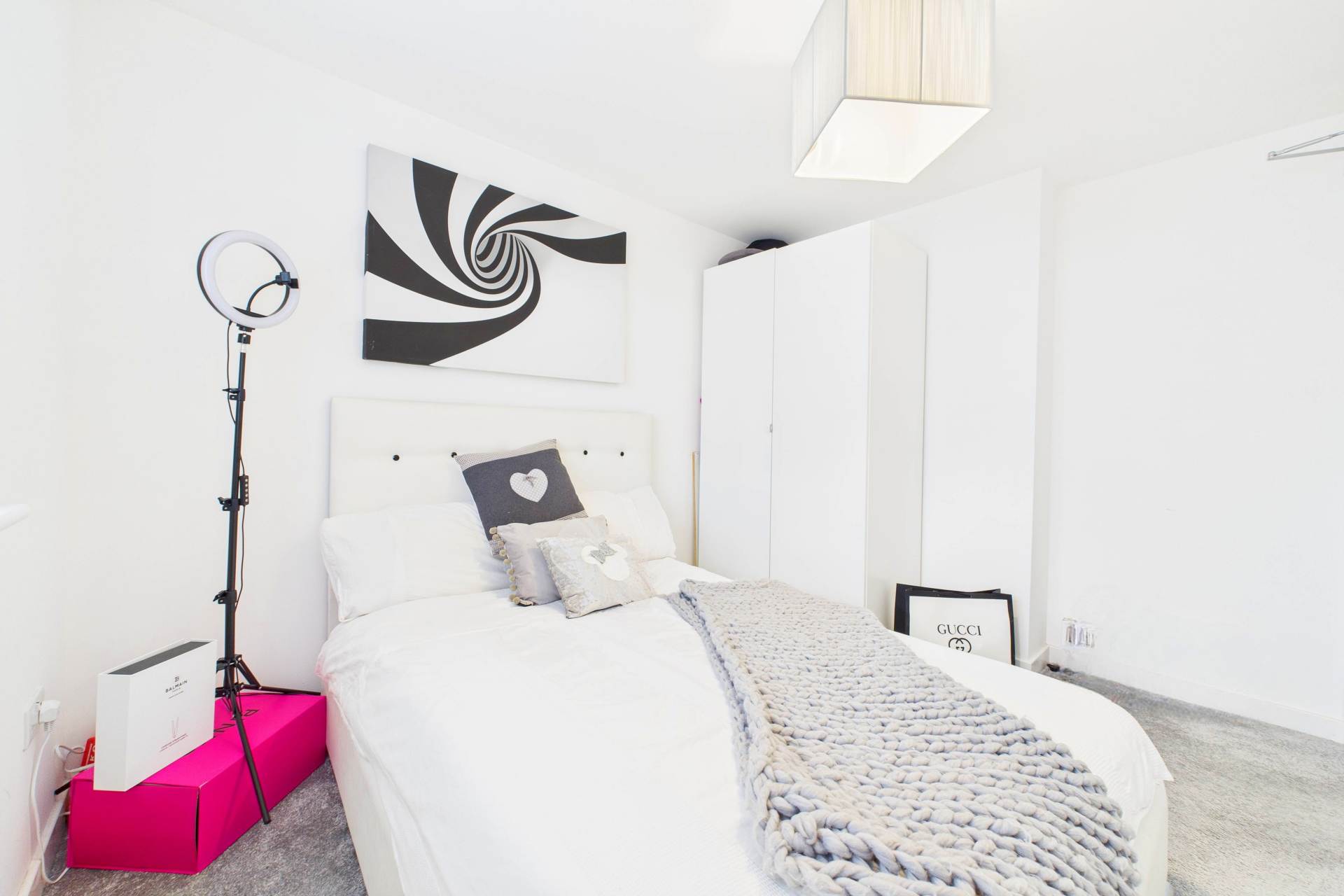 Lotus Crescent, Motherwell