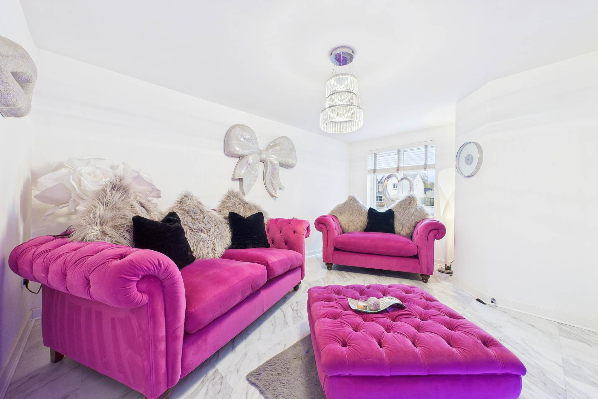 Lotus Crescent, Motherwell