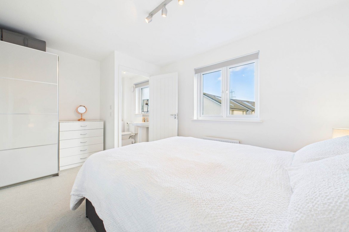 Images for Skylark Gardens, Cambuslang