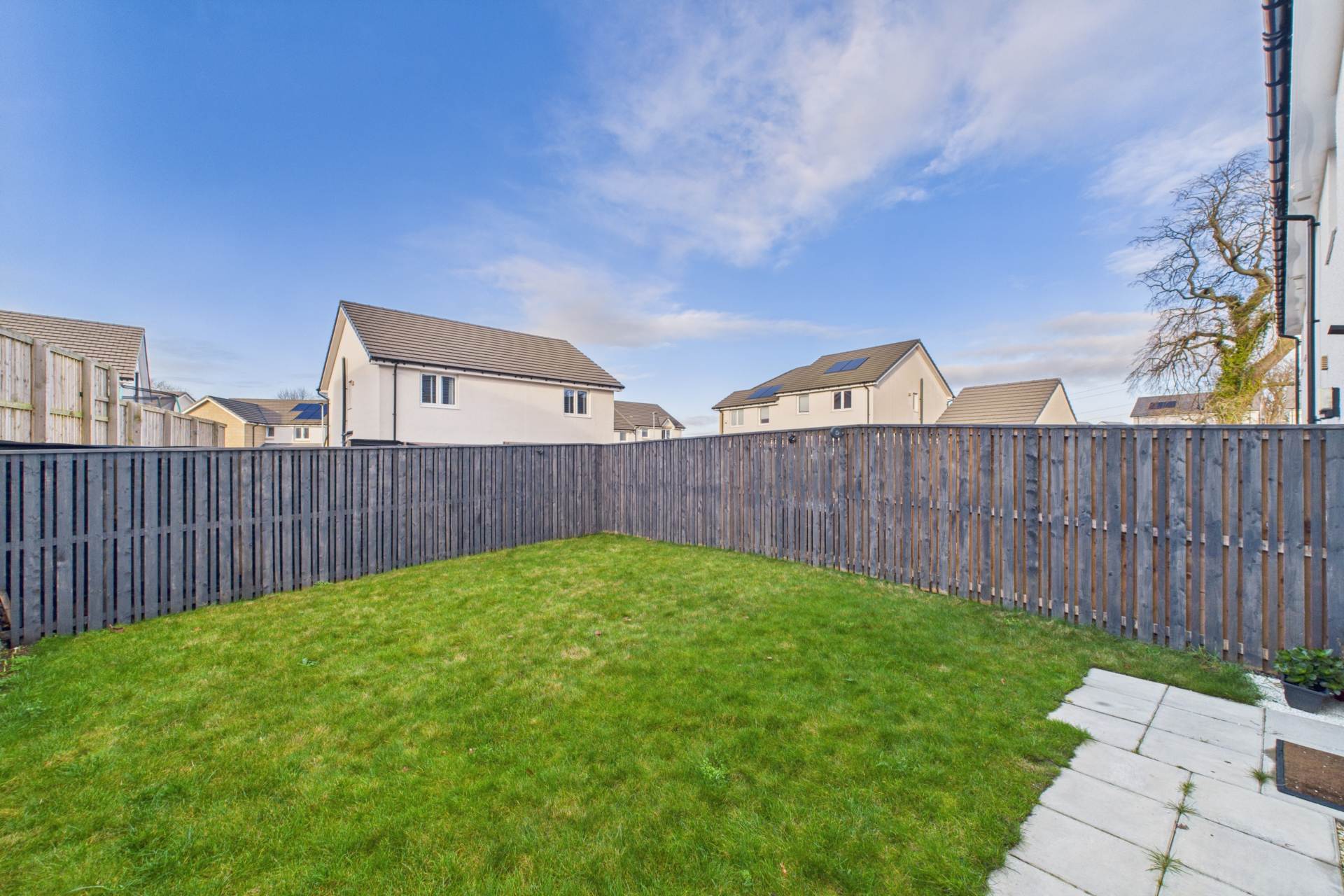 Skylark Gardens, Cambuslang