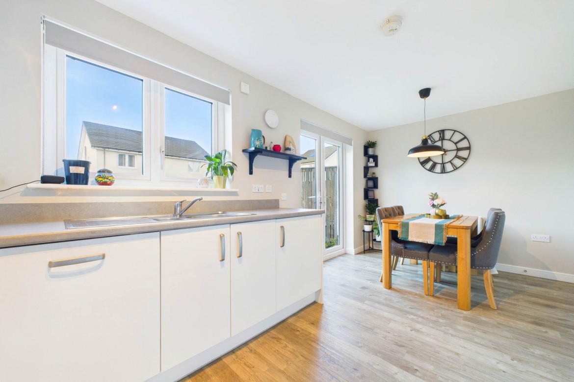 Images for Skylark Gardens, Cambuslang