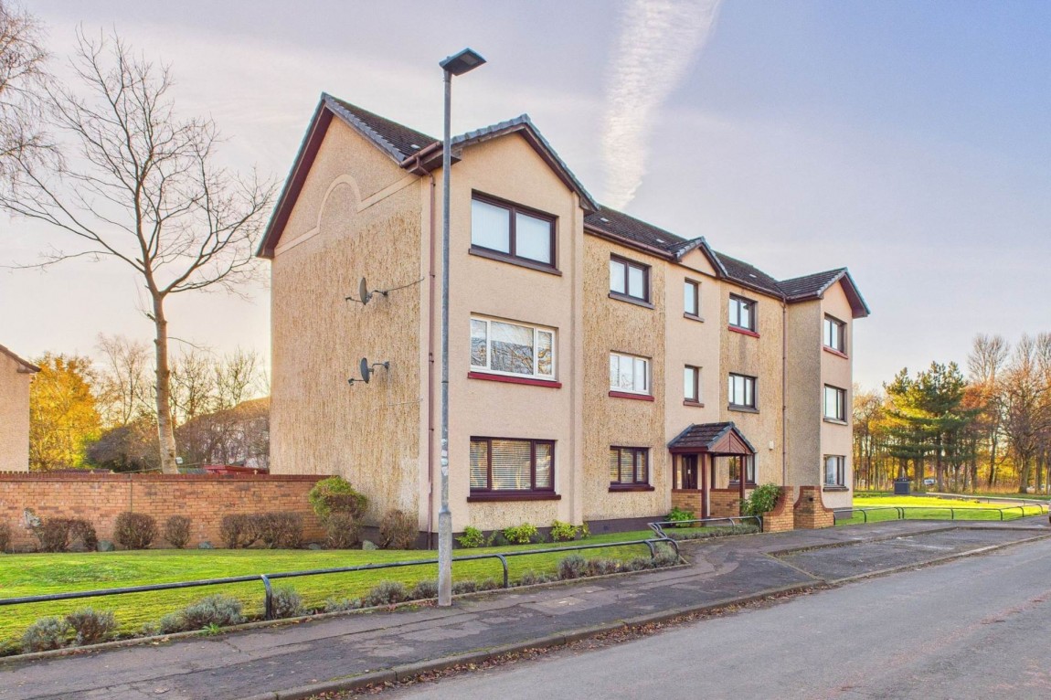 Images for Burn Crescent, New Stevenston