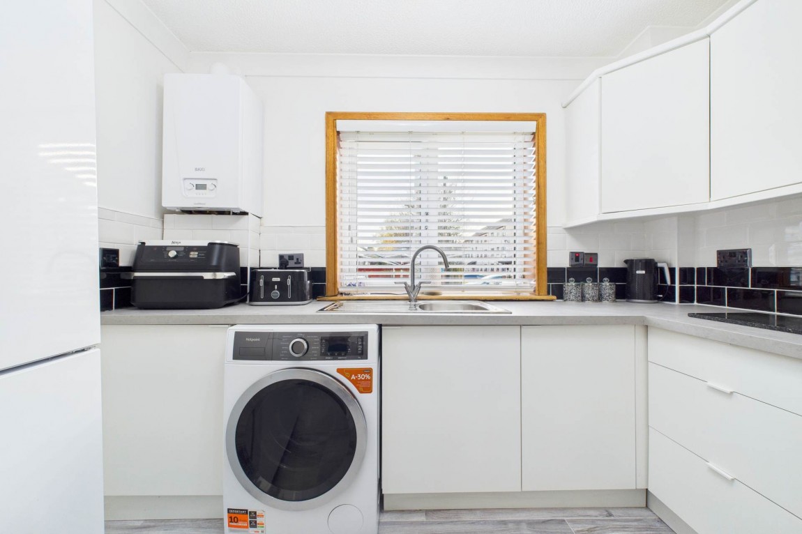 Images for Burn Crescent, New Stevenston