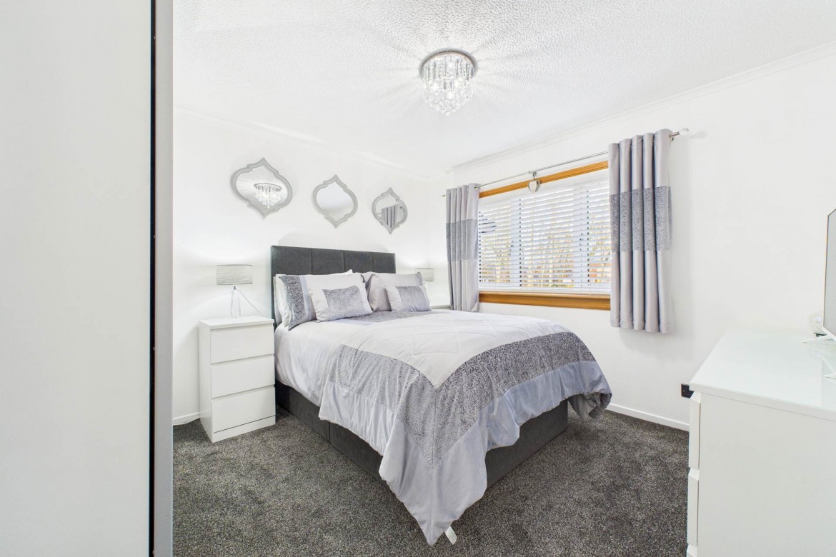 Images for Burn Crescent, New Stevenston