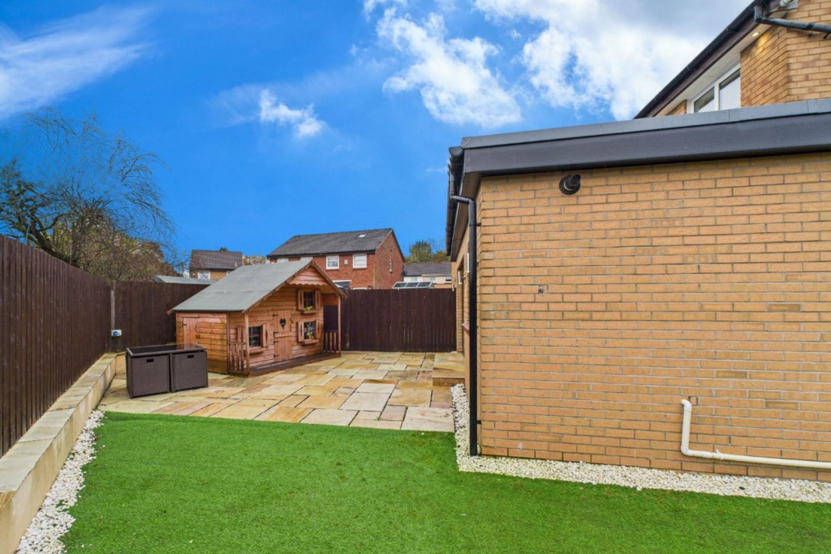 Images for Green Dale, Wishaw