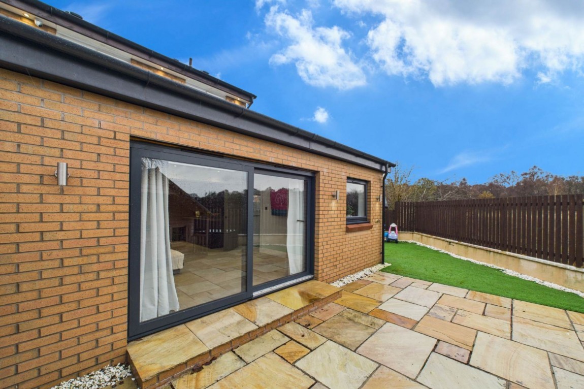 Images for Green Dale, Wishaw