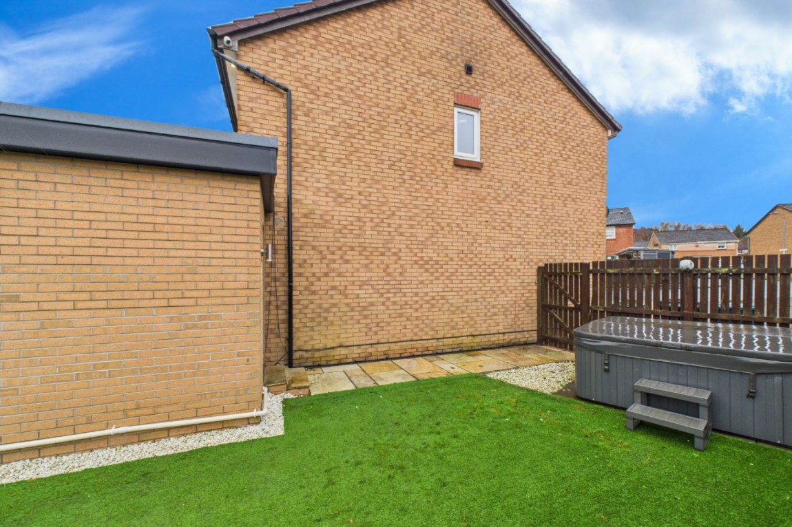 Images for Green Dale, Wishaw