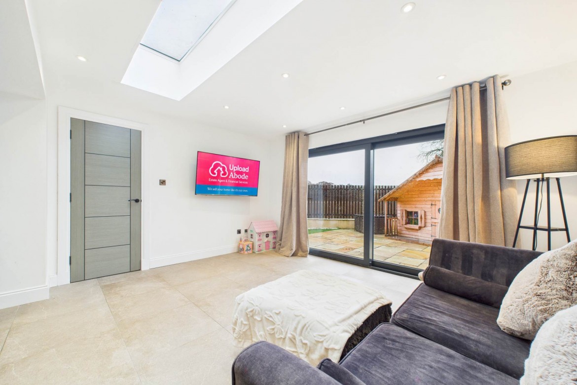 Images for Green Dale, Wishaw