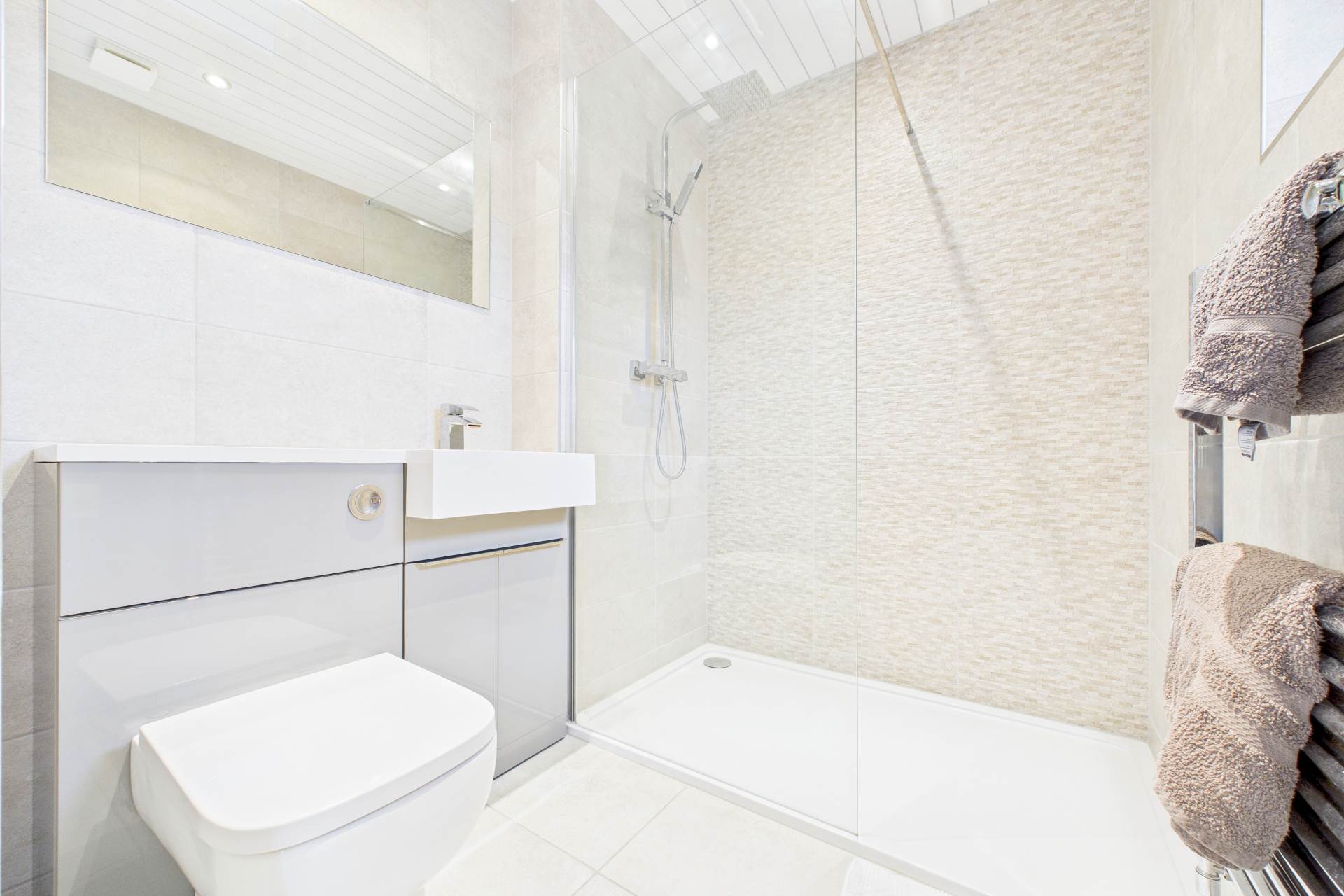 Roxburgh Court, Carfin