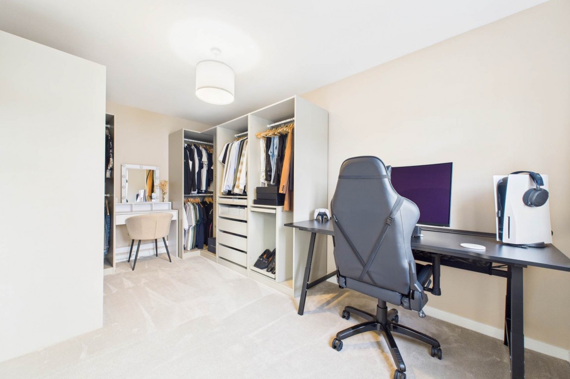 Images for Nutberry Crescent, Hamilton