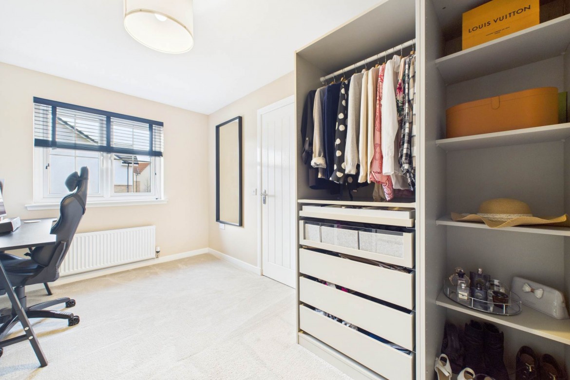 Images for Nutberry Crescent, Hamilton