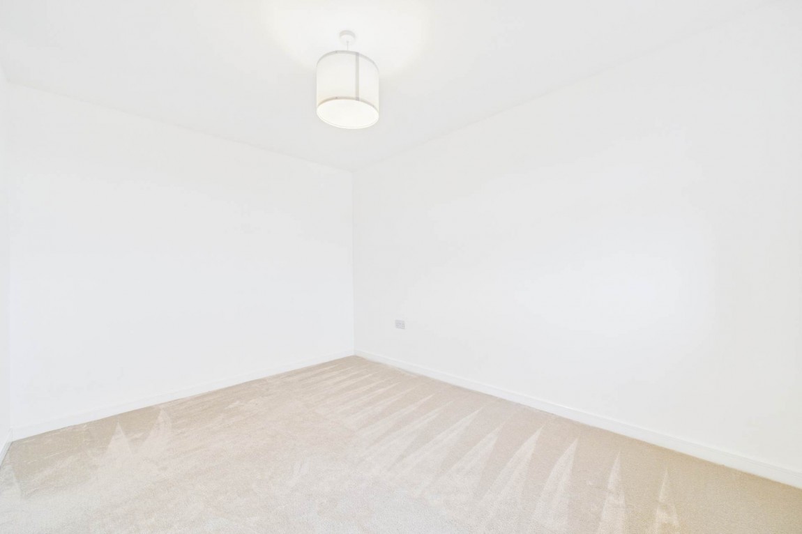 Images for Nutberry Crescent, Hamilton