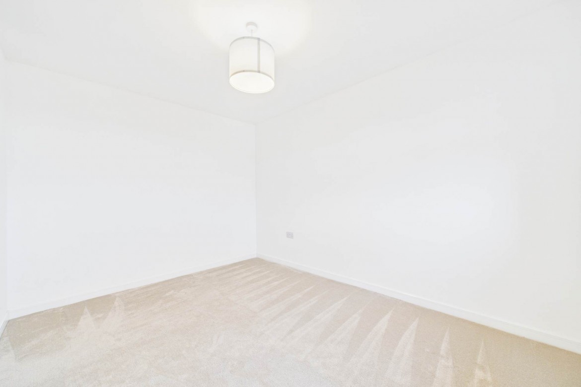 Images for Nutberry Crescent, Hamilton