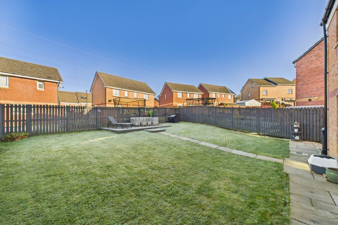 Images for Paterson Walk, Holytown