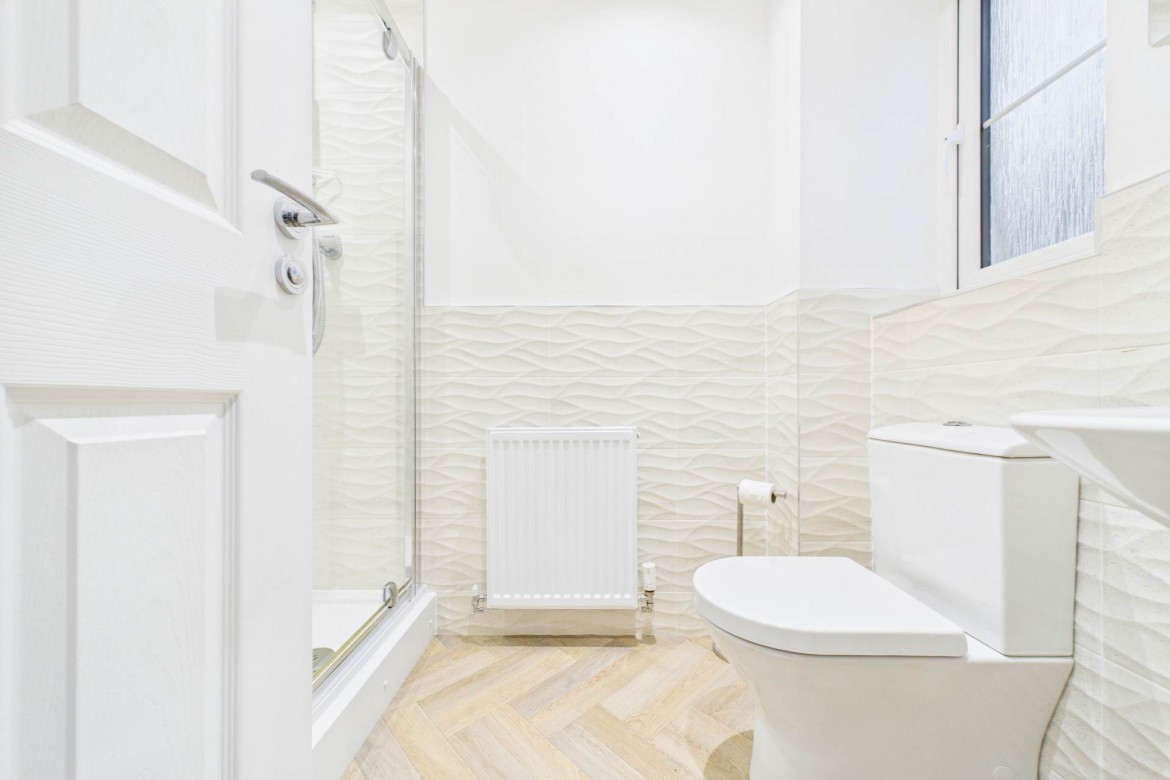 Images for Windsor Drive, Glenmavis, Airdrie