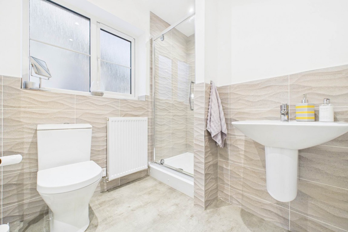 Images for Windsor Drive, Glenmavis, Airdrie