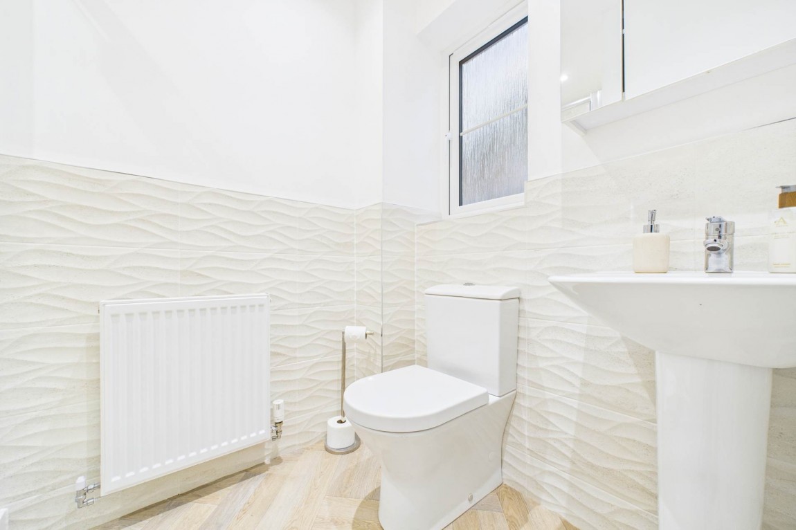 Images for Windsor Drive, Glenmavis, Airdrie