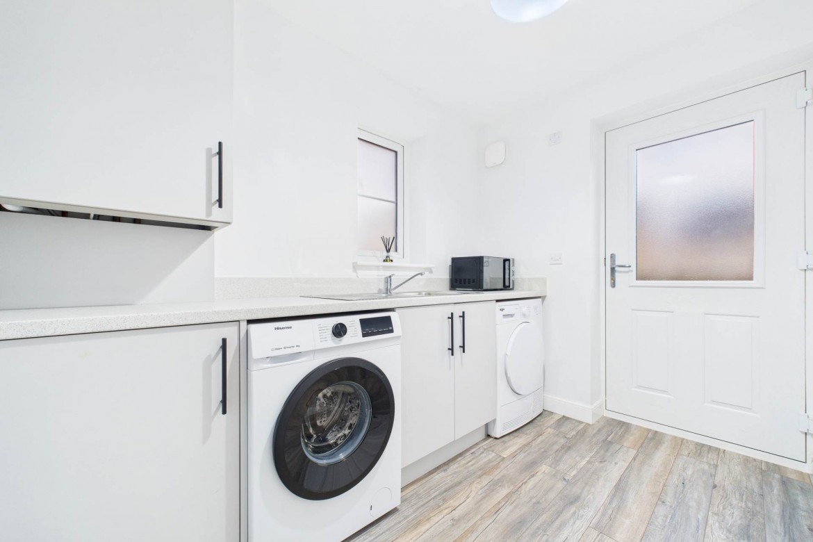 Images for Windsor Drive, Glenmavis, Airdrie