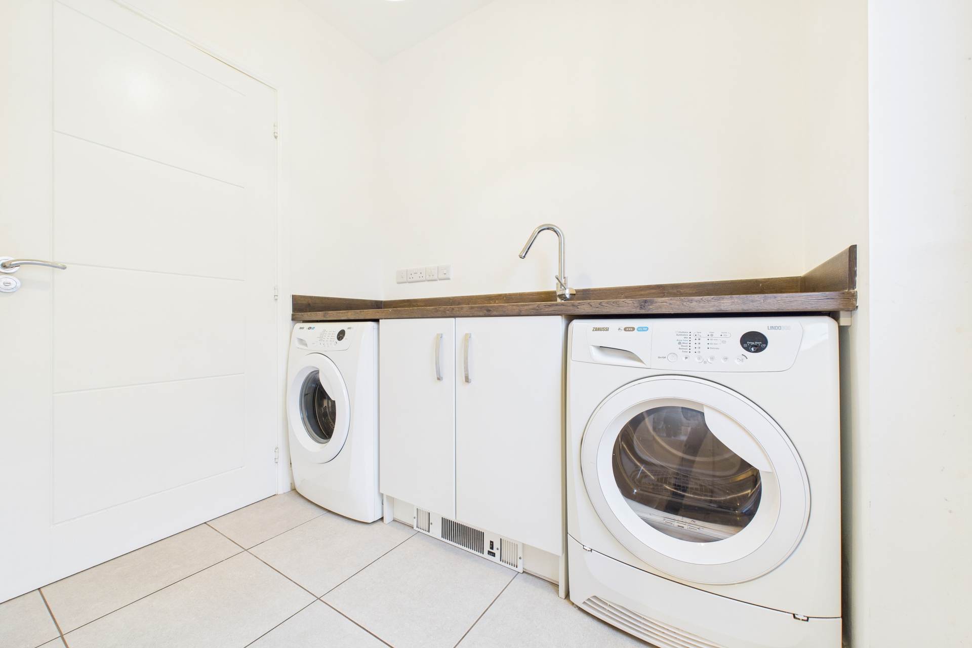 Grayling Road, Motherwell