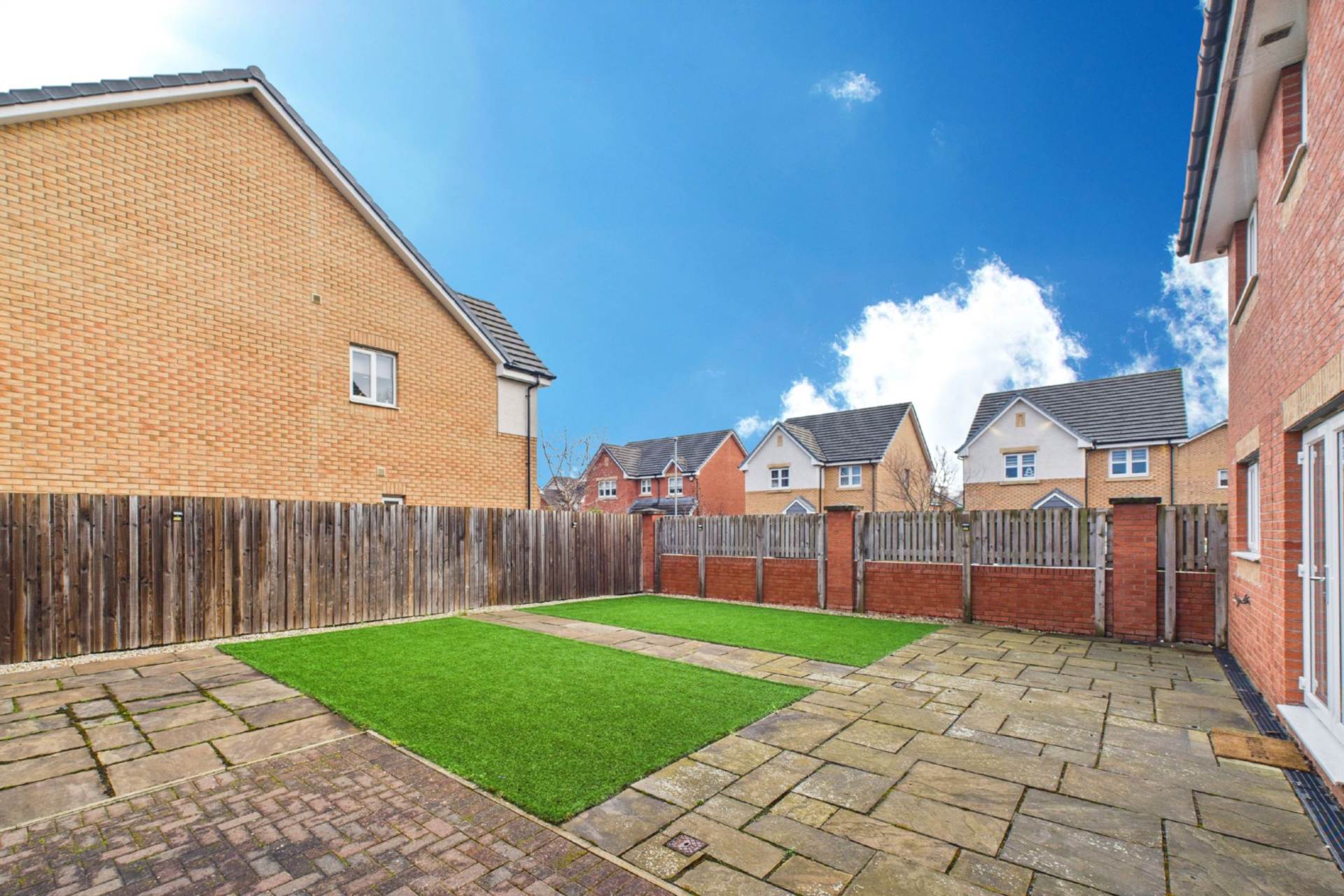 Grayling Road, Motherwell