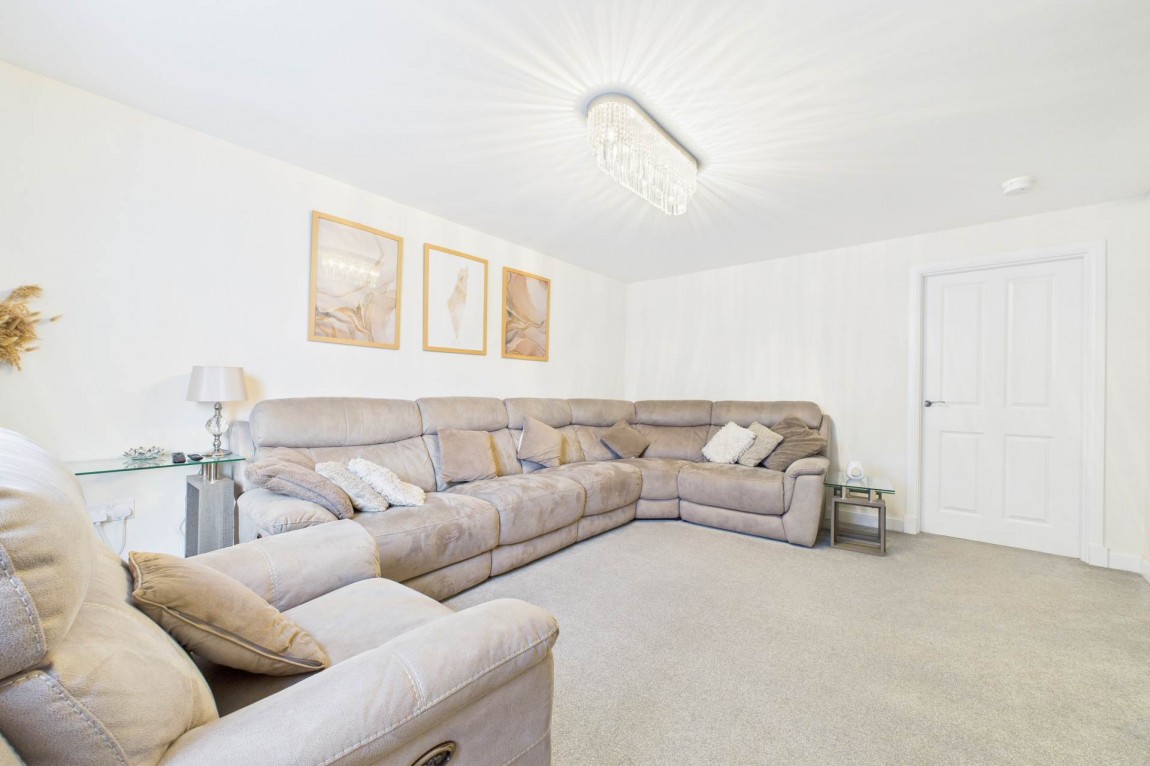 Images for Lambourne Crescent, Coatbridge